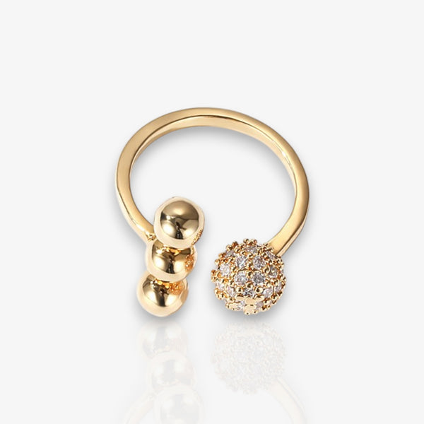 Modern gold ring