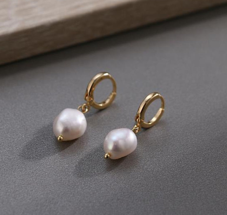 pearl earrings - jewel nook